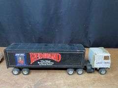 (3) Wal-Mart, Red Brand Nails, Pennzoil Semis Ertl