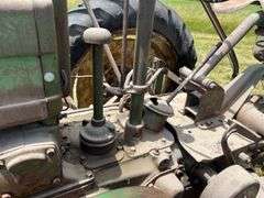 1945 John Deere B with 101 Picker