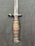 (2)-US M4 Bayonets w/M8 Scabbards
