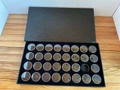 (17) Display Cases