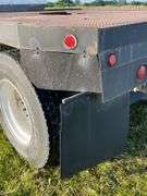 International Semi with Flatbed
