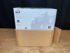 1/16 John Deere 40T w/Plow Collectors Center NIB Ertl