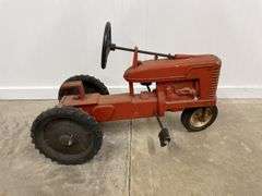 Farmall H Mid Size Pedal Tractor Eska