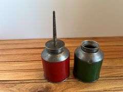 (4) Oil Cans