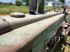 1945 John Deere B with 101 Picker