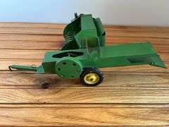 1/16 John Deere Baler Eska