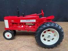 (2) 1/16 Farmall 350 NIB Ertl