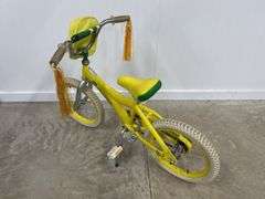 John Deere 16" Girls Bike