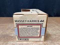 1/16 MH 44 NIB Ertl