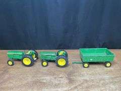 (3) 1/16 John Deere 2030, 2040, Wagon Ertl
