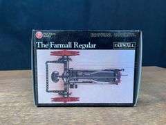 1/16 Farmall Regular Precision Ertl