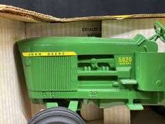 1/16 John Deere 5020 NIB Ertl