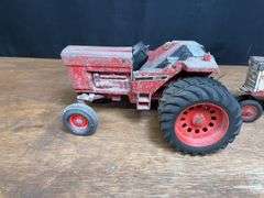 (3) 1/16 IH Tractors + Disk Ertl