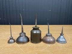 (5) Pump Oil Cans