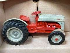 1/16 Ford 8N Set NIB Ertl