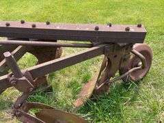 John Deere 145 Plow