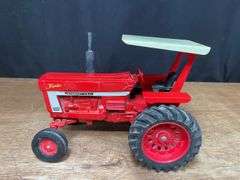 1/16 IH 1066 Ertl