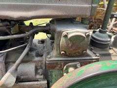 1945 John Deere B with 101 Picker