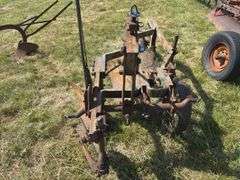 John Deere 3-14" Plow
