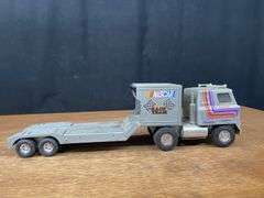 (5) Racing Trucks and Cars