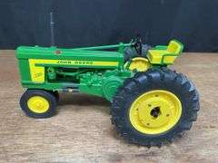 1/16 John Deere 520 Customized