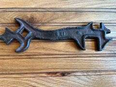 Deere & Mansur Co. Cast Iron Wrench