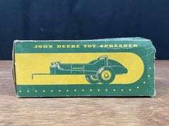 1/16 John Deere Spreader NIB Eska