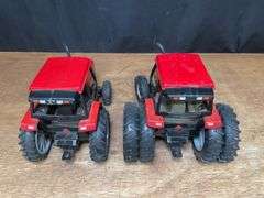 (2) 1/16 Case-IH 5130 + 5250 Ertl