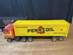 (3) Wal-Mart, Red Brand Nails, Pennzoil Semis Ertl
