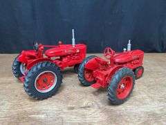 (2) 1/16 Farmall H + Farmall Super M-TA Ertl