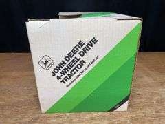 1/16 John Deere 8760 Collector NIB Ertl