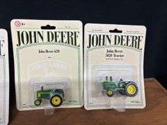 (9) 1/64 + 1/32 John Deere Ertl