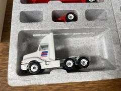 (3) 1/64 Semis Winross