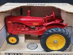 1/16 MH 44 NIB Ertl