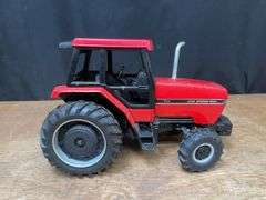 1/16 Case-IH Maxxum 5130 1989 Kansas City NIB Ertl