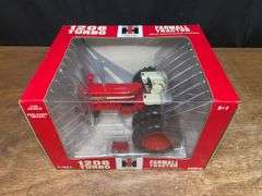 1/16 Farmall 1206 40th Anniversary NIB Ertl