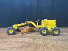 (2) Adams Graders Doepke