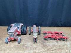 (3) 1/16 IH Tractors + Disk Ertl