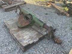 John Deere Model B Wide Front End
