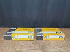 (2) 1/64 Caterpillar Semis NIB Ertl