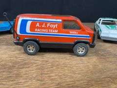 (5) Racing Trucks and Cars