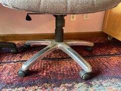 (2) Office Chairs