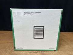 1/16 John Deere Corn Planter NIB Ertl