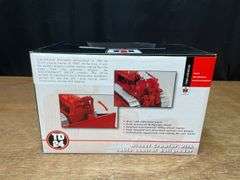 1/25 IH TD-24 Crawler w/Bullgrader NIB SC