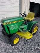 John Deere 216
