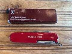 (2) Pocket Knives