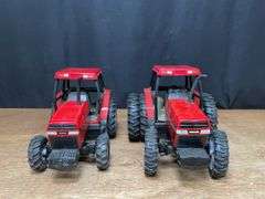 (2) 1/16 Case-IH 5130 + 5250 Ertl