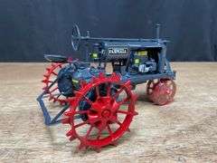1/16 Farmall Regular Precision Ertl