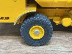 1/25 IH Pay Hauler Truck Ertl