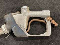 Newer Style Aluminum Fuel Nozzles